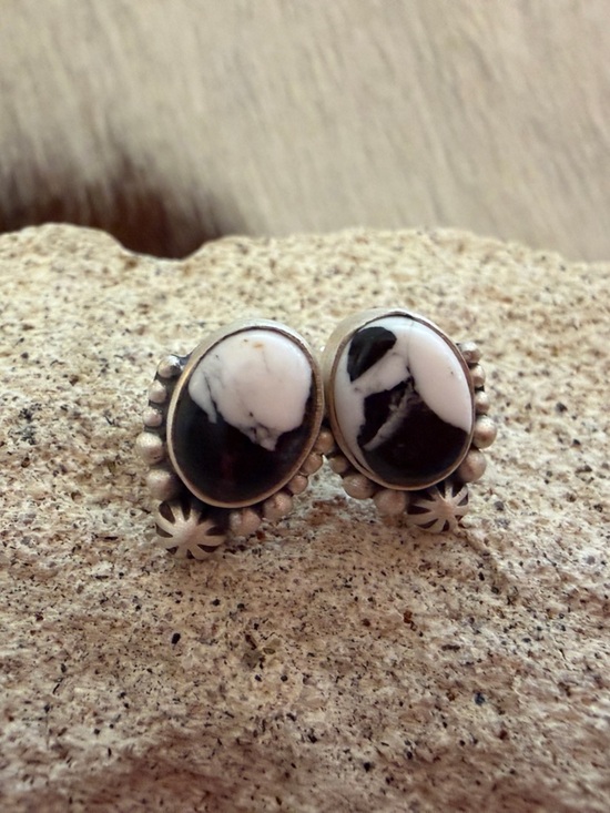 SouthWestArtisans Jewelry - ❤️ White Buffalo Round Stud Earrings Matte Sterling 925 Navajo Style Southwest